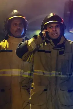 Love Senior: Tiền Bối Kỷ Luật Yêu Em Được Không?